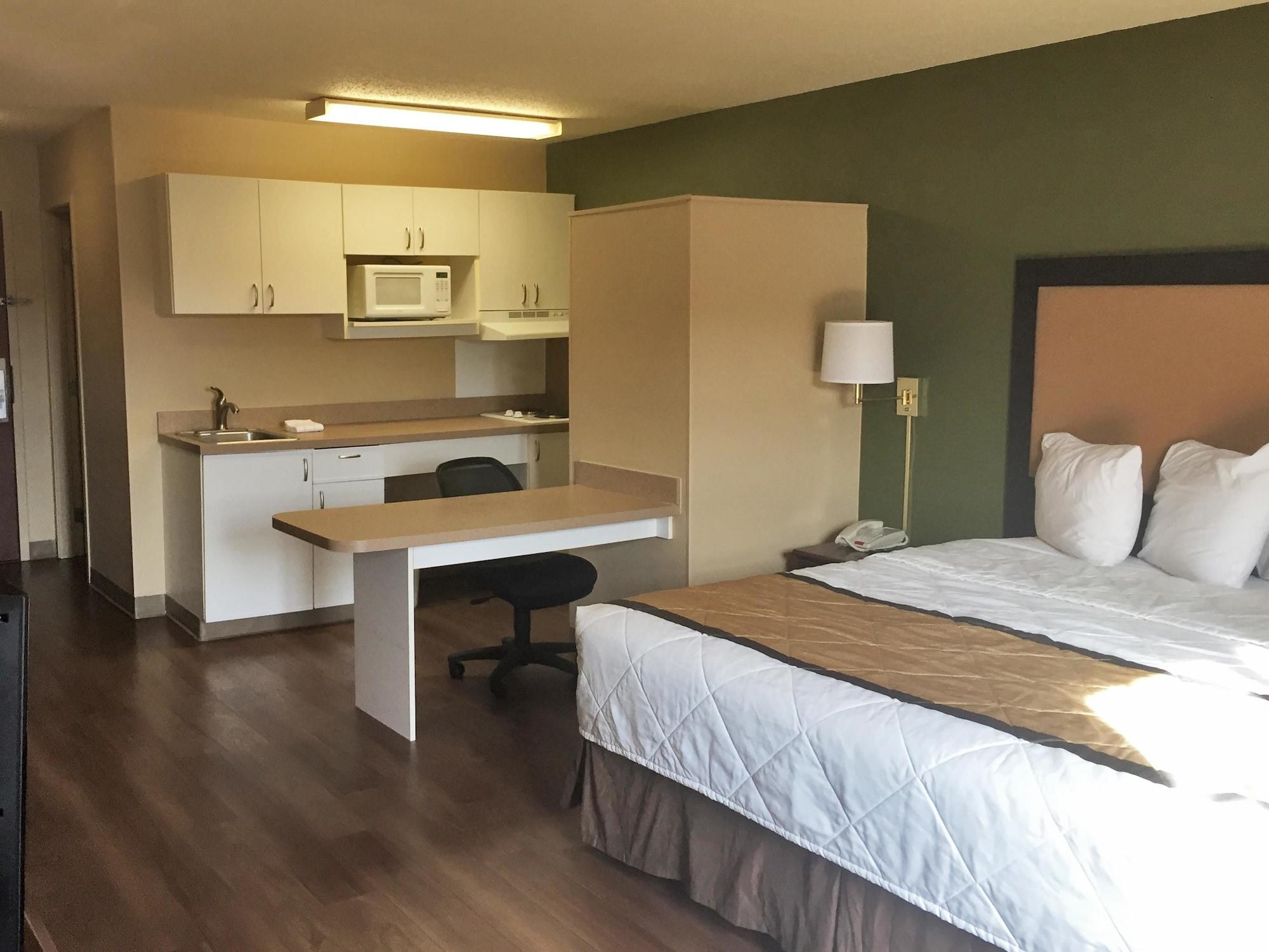 Extended Stay America Suites - Detroit - Мадисон-Хайтс Экстерьер фото
