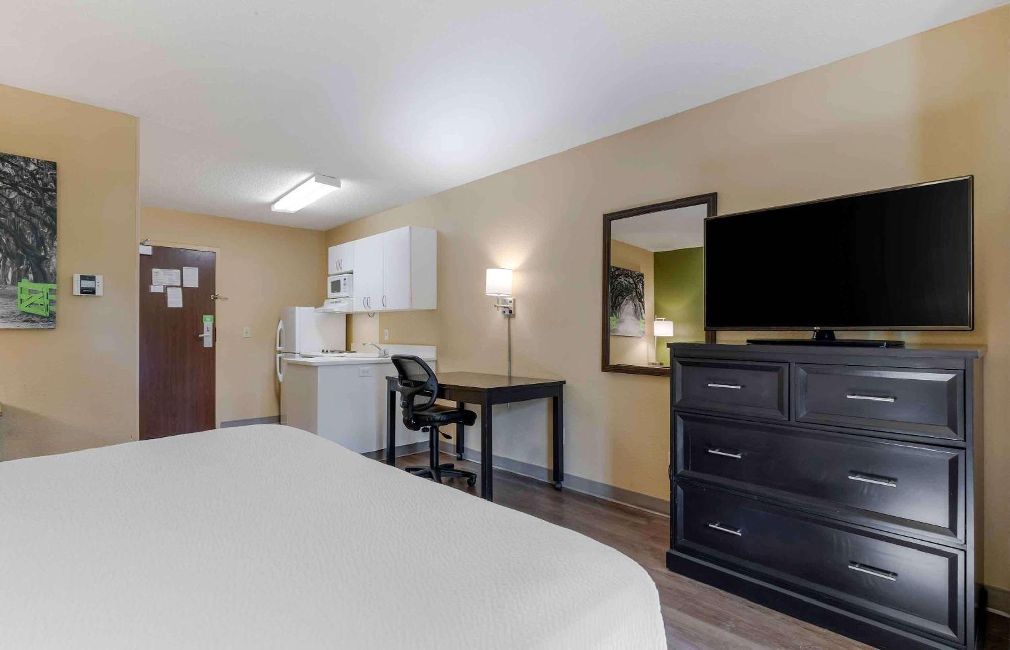 Extended Stay America Suites - Detroit - Мадисон-Хайтс Экстерьер фото