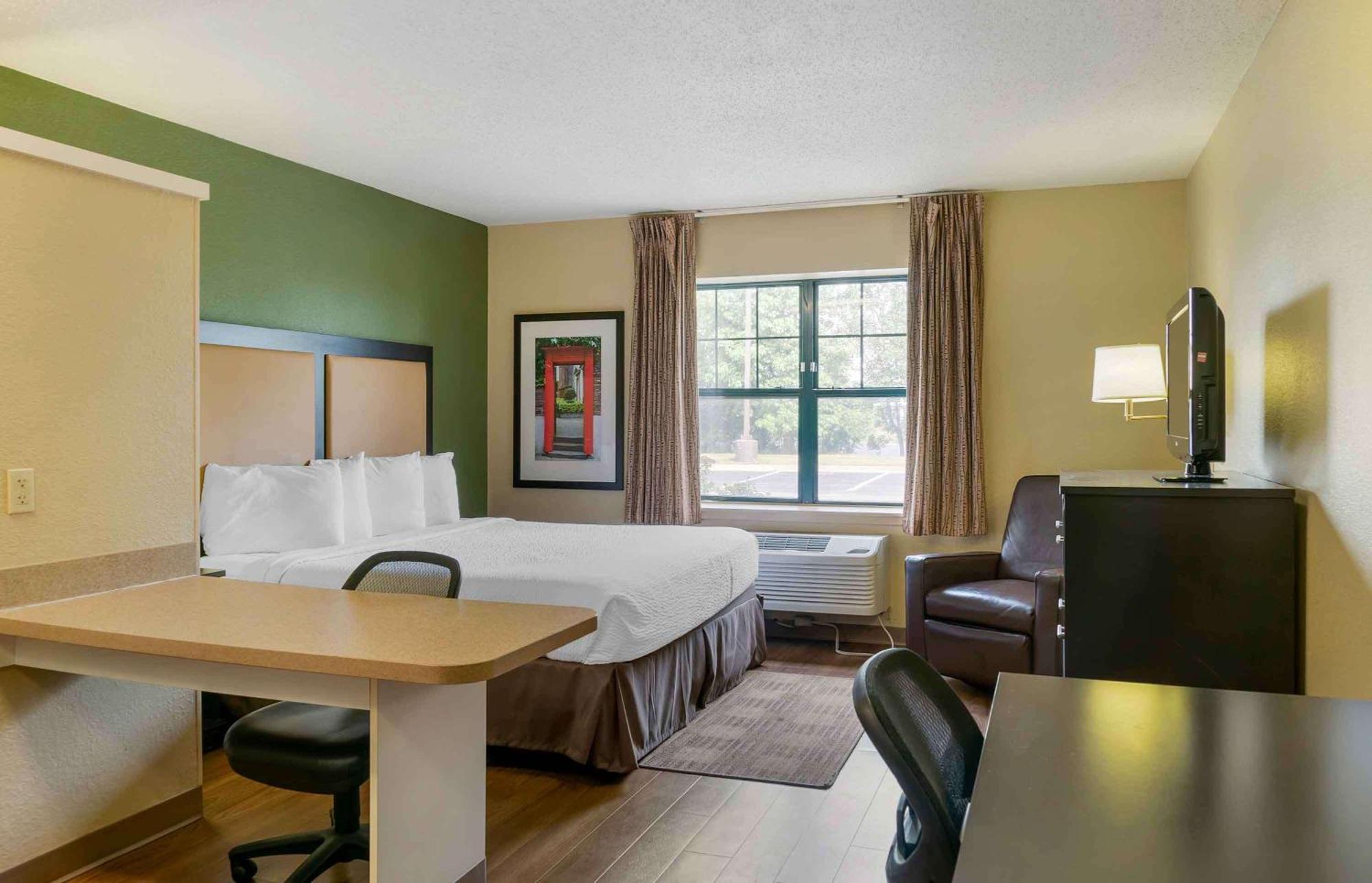 Extended Stay America Suites - Detroit - Мадисон-Хайтс Экстерьер фото