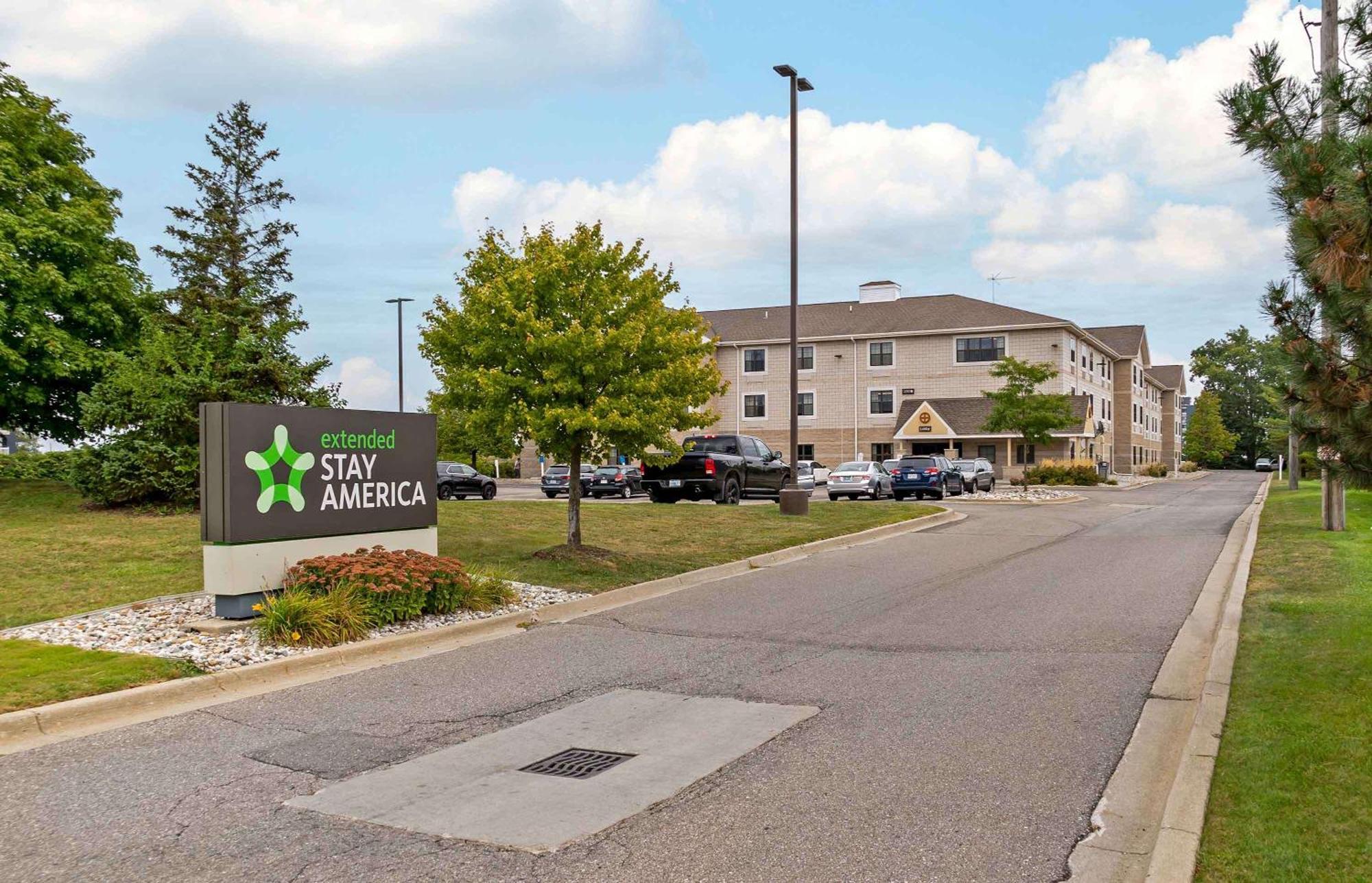 Extended Stay America Suites - Detroit - Мадисон-Хайтс Экстерьер фото